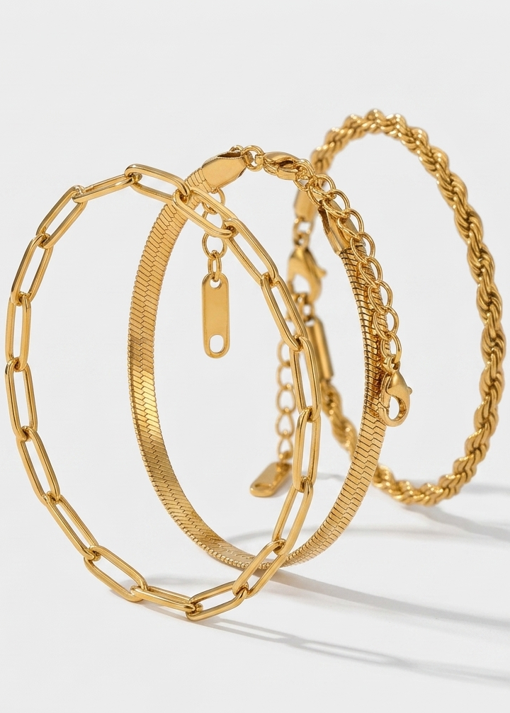 Esential | Conjunto de pulseras chapadas en oro de 18 quilates